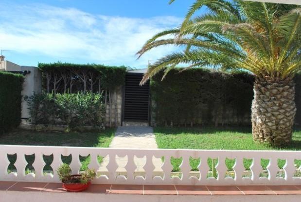 Villa Mar I Cel カラファット エクステリア 写真